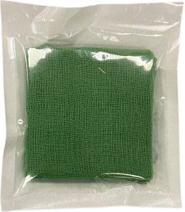 ספוגית גזה ירוקה סטרילית 10 X 10 ס'מ 12 שכבות